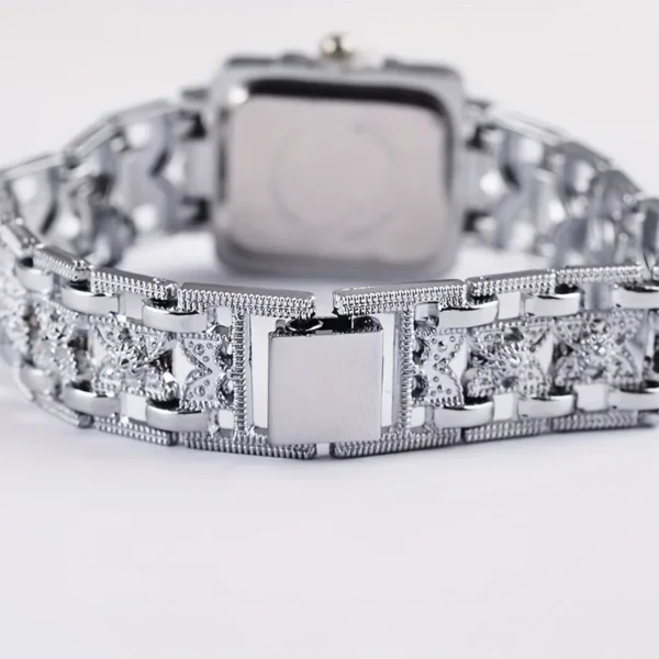Sdc2db2dcd58342a29160f64a24882f53z.webp 2026 Fashion Luxury Square Black White Rhinestone Digital Square Alloy Dial Quartz Women's Watch